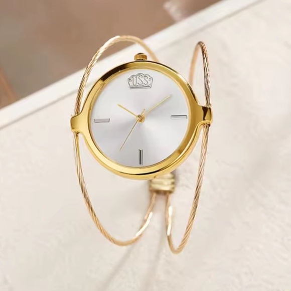 Minimalist Gold Bangle Watch – Elegant Open Wire Women’s Wristwatch - Picture 5 of 5